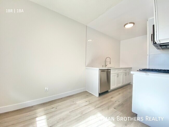 Building Photo - 1710 Arapahoe St Los Angeles, CA 90006