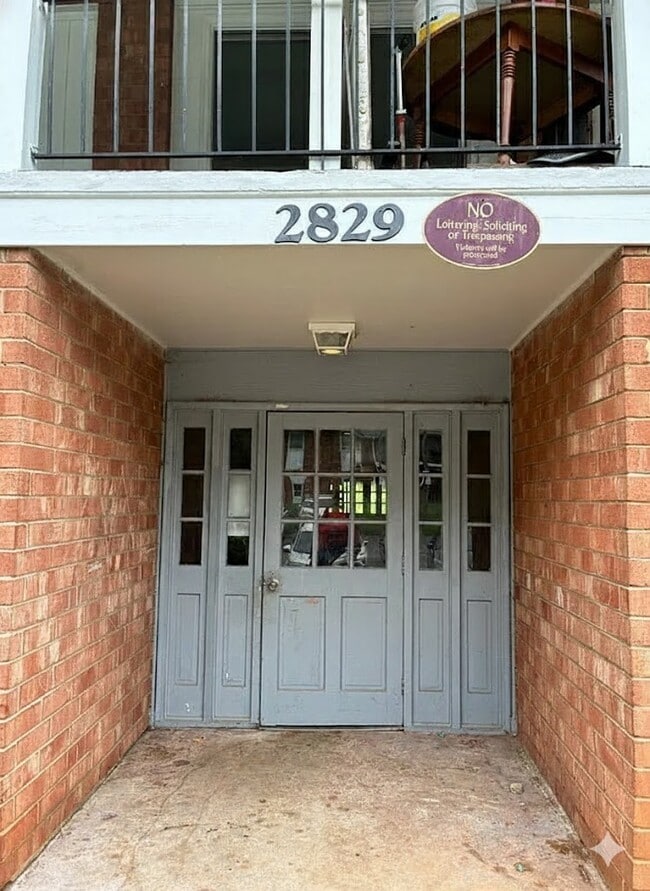 Foto del edificio - 2829 N Ohenry Blvd