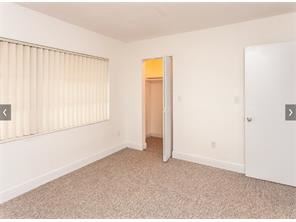 Building Photo - 9385 SW 77th Ave