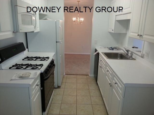 Foto principal - 94 Hampden Dr