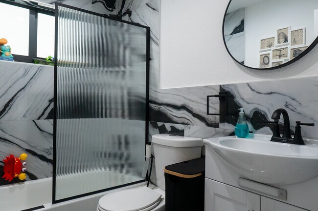 Foto del edificio - 2106 N 28th Ave