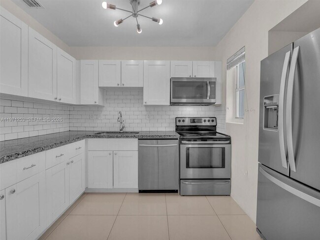 Foto del edificio - 6510 SW 63rd Ct