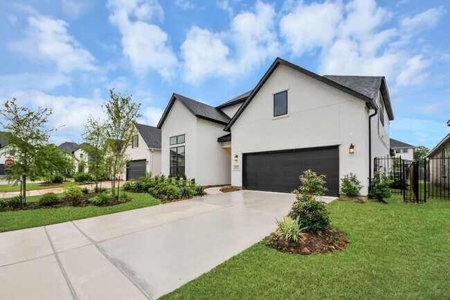 Building Photo - 26907 Southwick Vly Ln