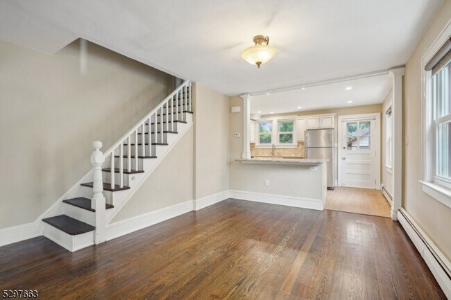 Foto del edificio - 7 Condict St