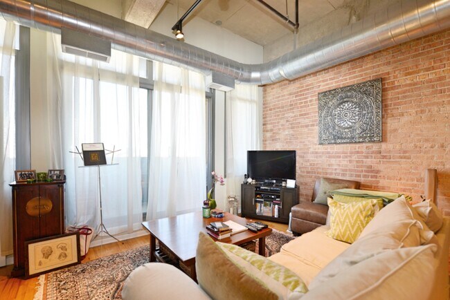 Foto del edificio - 900 N Kingsbury St