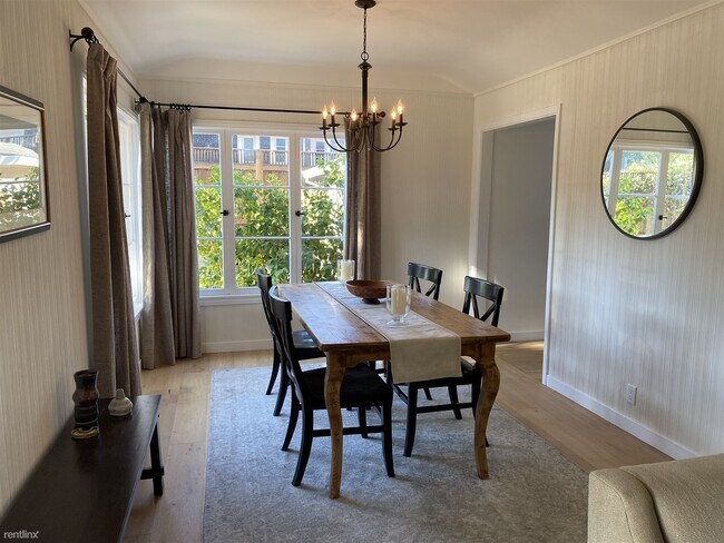 Building Photo - 5 br, 3.5 bath House - 120 Van Tassel Court