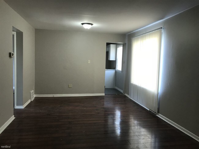 Foto del edificio - 5 br, 2 bath House - 926 E Coy Ave