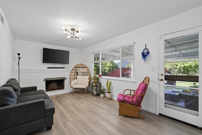 Foto del edificio - 25309 Meredith Ct