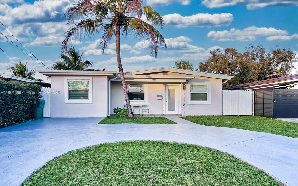 Primary Photo - 7221 SW 34th Street Rd