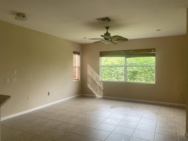 Building Photo - 906 Mariner Bay Blvd
