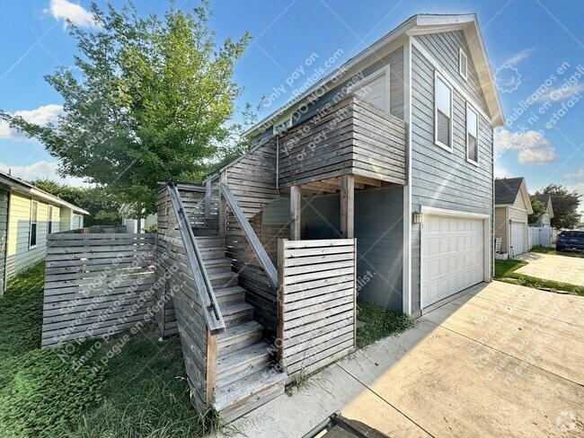 Building Photo - 315 Rachel St