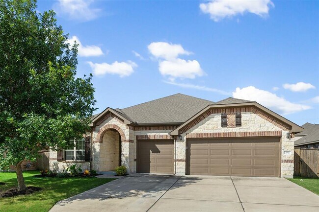 Building Photo - 3817 Glastonbury Trail