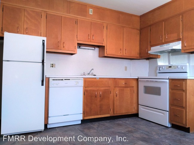 Building Photo - 6A Orchard Hills Dr