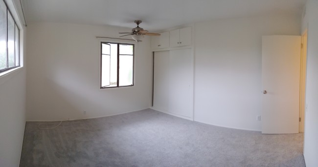 Bedroom 1 pic 1 - 1731 Oxley St