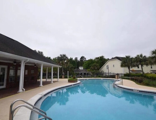 Foto del edificio - 4434 Gearhart Rd