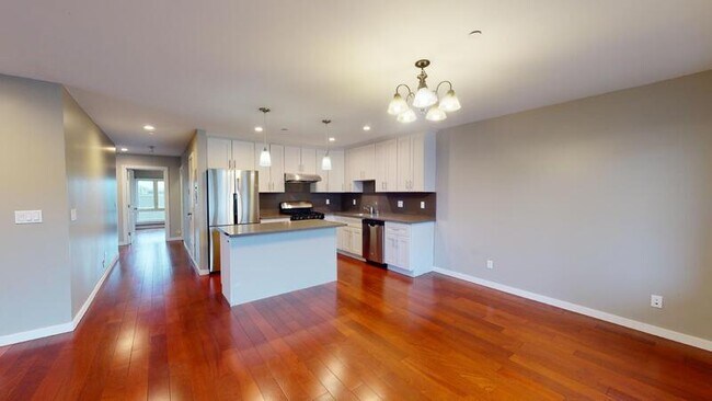 Building Photo - 313 Capitol Ave