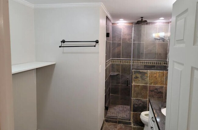 Foto del edificio - 288 Murphy Ln