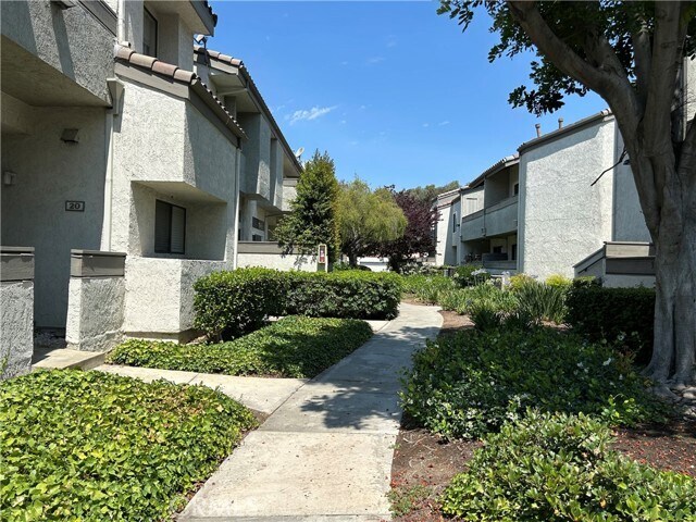 Foto del edificio - 21 Brownfield Ln
