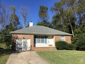Building Photo - 2207 Ladd Dr
