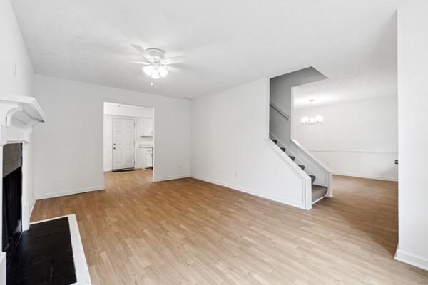 Foto del edificio - 476 Brookfield Way