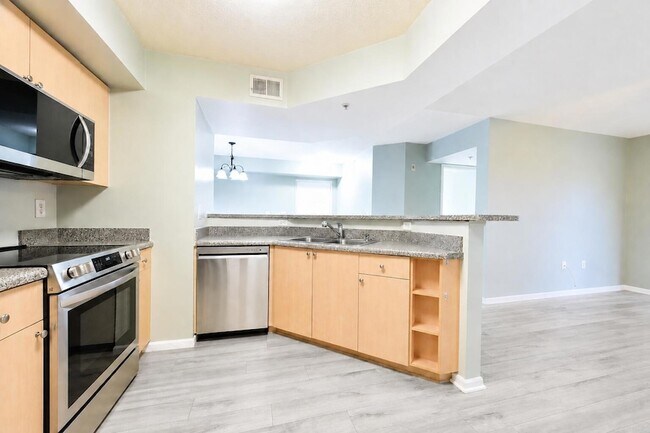 Foto del edificio - 3721 NW Mediterranean Ln