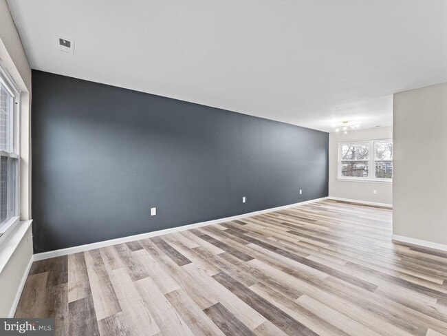 Building Photo - 144 Willow Turn