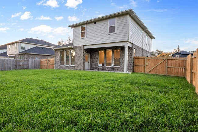 Foto del edificio - 399 Magnolia Ln