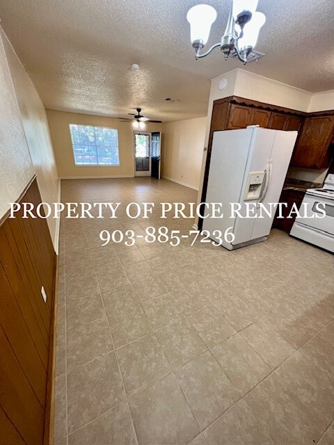 Rincón comedor - 622 Texas St