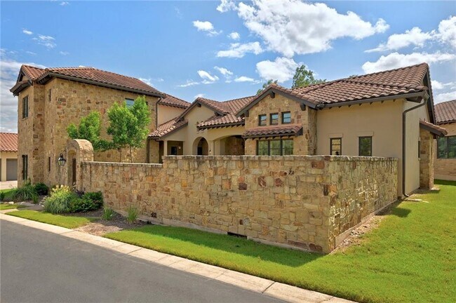 Building Photo - 9100 Calera Dr