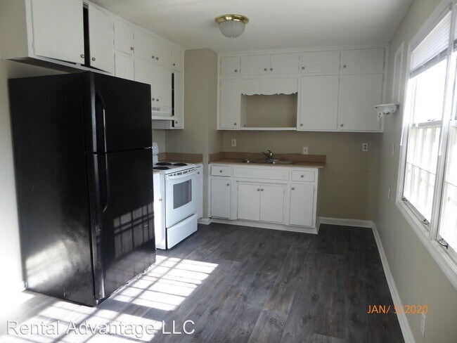 Foto del edificio - 3 br, 1.5 bath House - 3112 Walker Chapel Rd