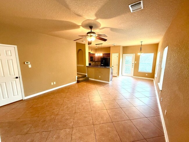 Building Photo - **APPLICATION RECEIVED** MUST SEE! Stunnin...