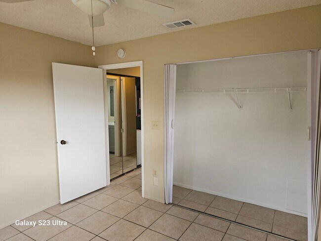 Building Photo - Welcome Home