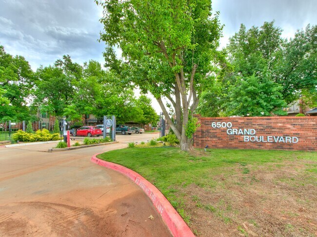 Foto del edificio - Gated Community - Community Pool and Tennis Court - Built in 2025