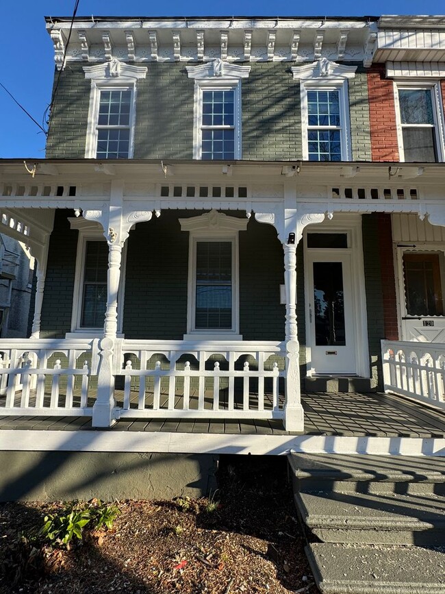 Building Photo - 3 Bedroom Twin in Emmaus