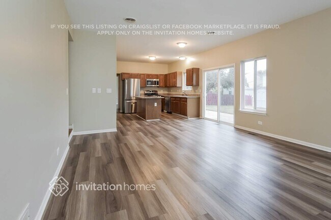 Foto del edificio - 290 S Annandale Dr