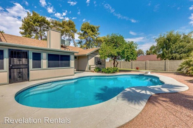 Building Photo - 3 br, 2 bath House - 2025 S Longmore