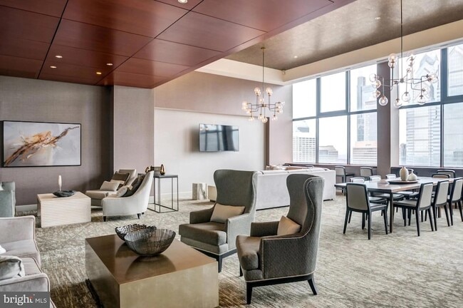 Photo - 1500 Locust St Apartment