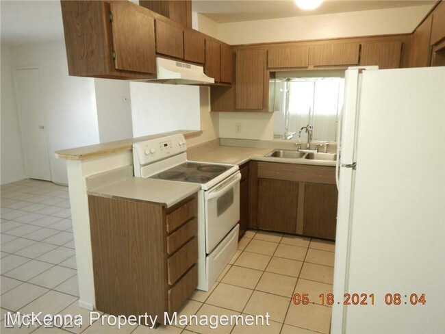 Building Photo - 2 br, 1 bath House - 1508 Cobb Lane #4