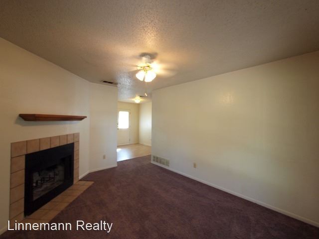 Foto del edificio - 3 br, 2 bath House - 4004 Becky Drive