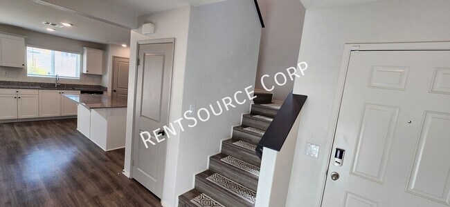 Foto del edificio - 4384 W. Ave J5-