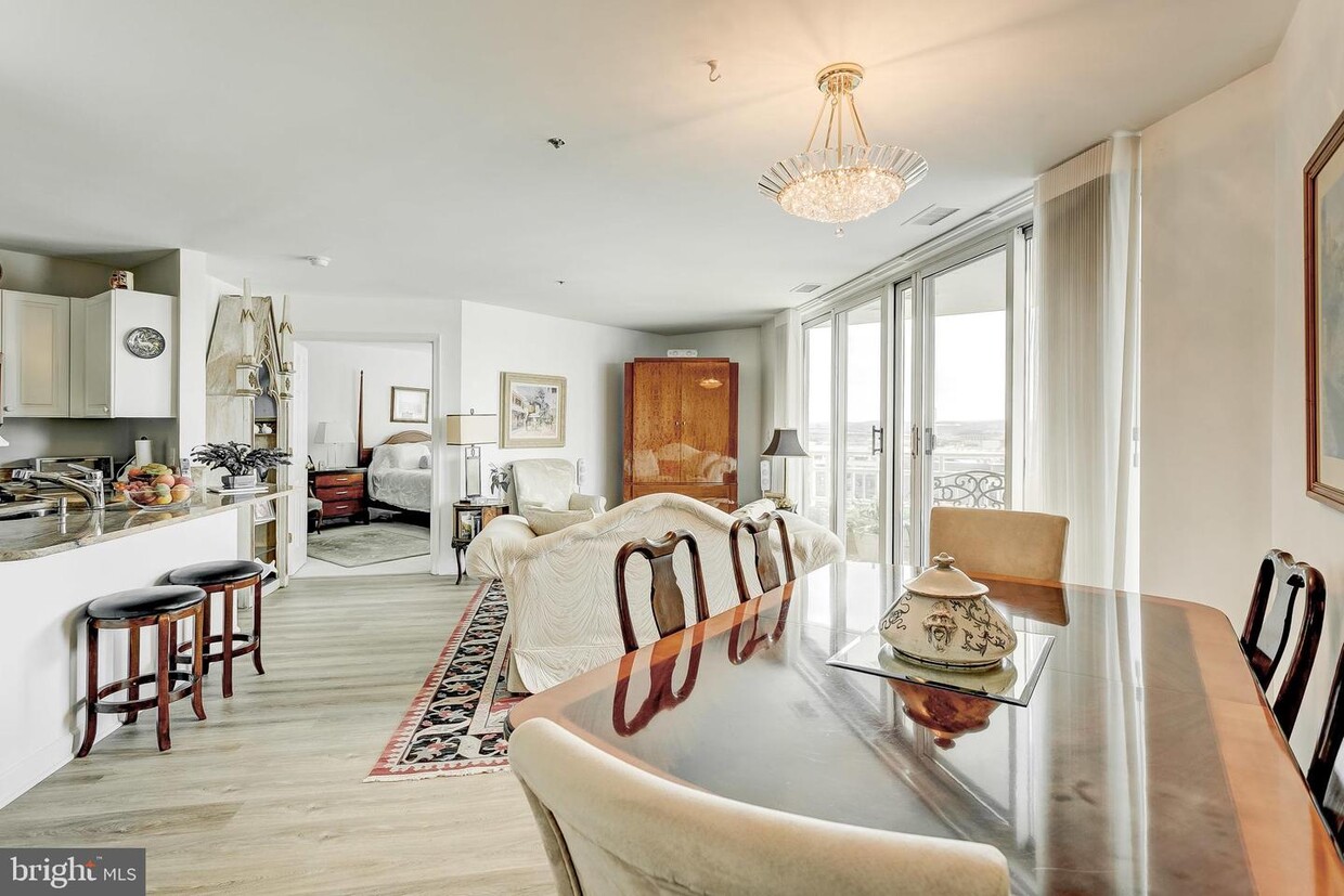 100 Harborview Dr Unit 1213, Baltimore, MD 21230 Condo for Rent in