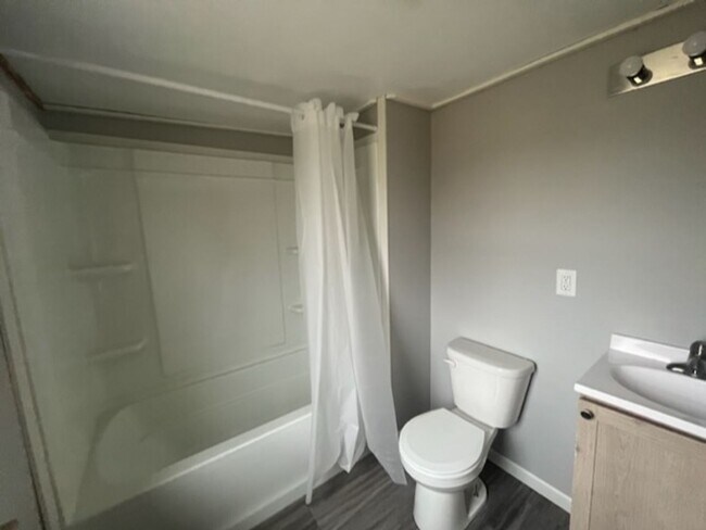 Foto del edificio - 3 Bedroom 1 Bath House in Colona