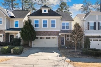 Building Photo - 104 Concordia Woods Dr