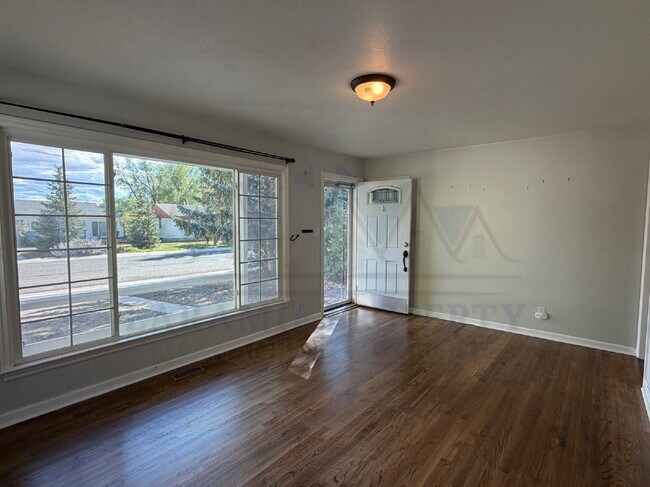 Foto del edificio - Charming 3 Bedroom 2 Bathroom House