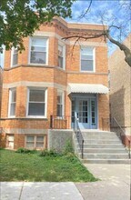 Building Photo - 4520 N Albany Ave