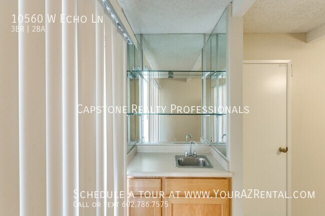 Foto del edificio - 10560 W Echo Ln