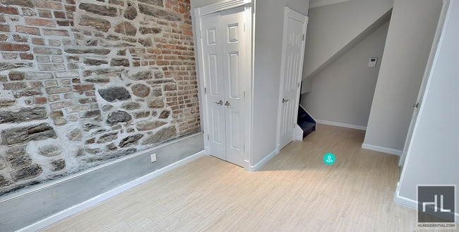 Building Photo - E 1ST ST.