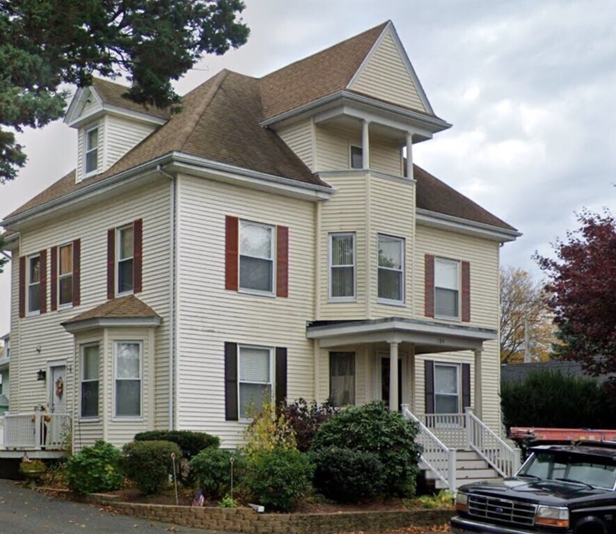 184 Lowell St, Peabody, MA 01960 Townhome Rentals in Peabody MA