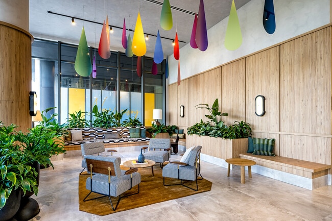 Foto del edificio - 138 NW 30th St