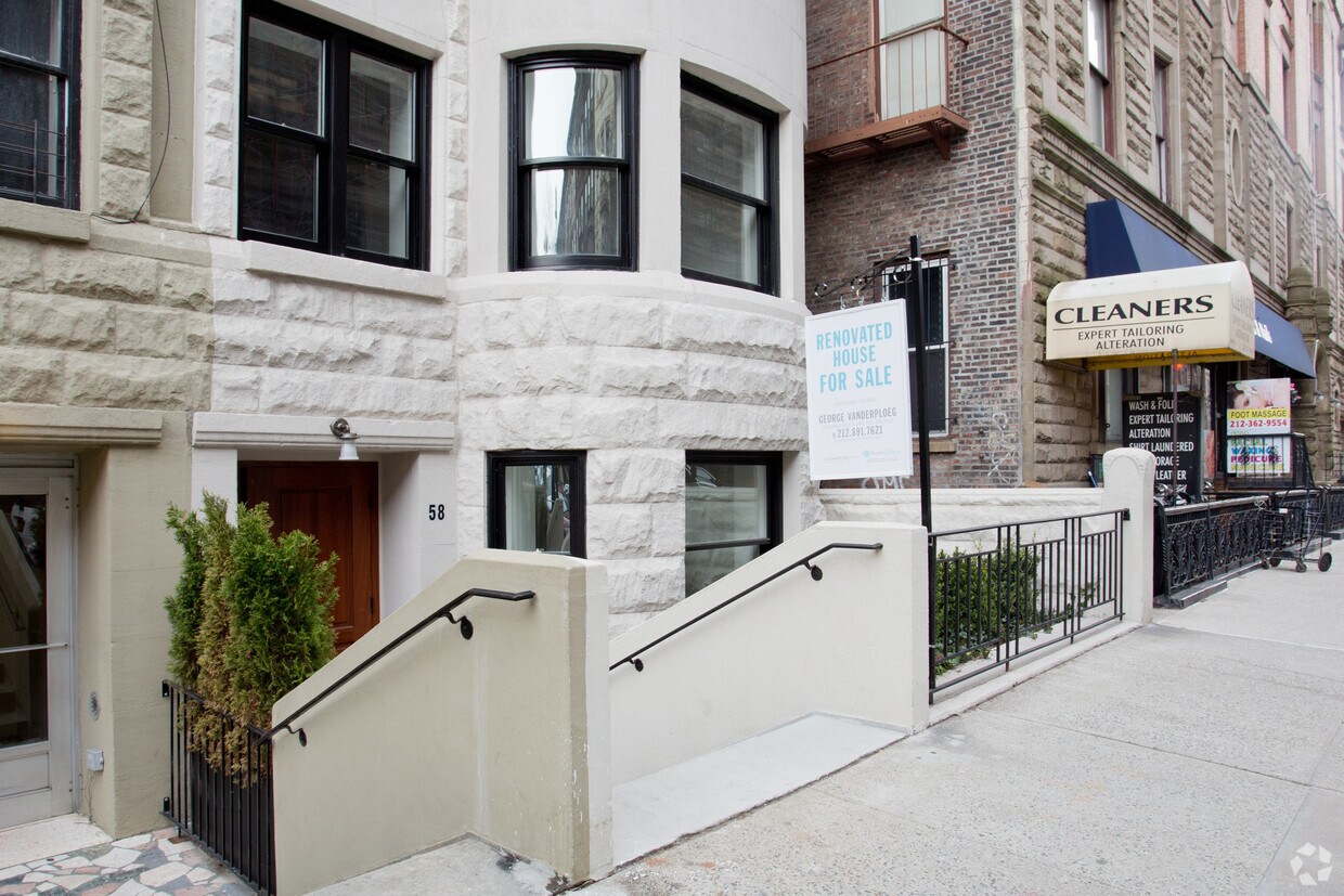 Primary Photo - 58 W 75th St
